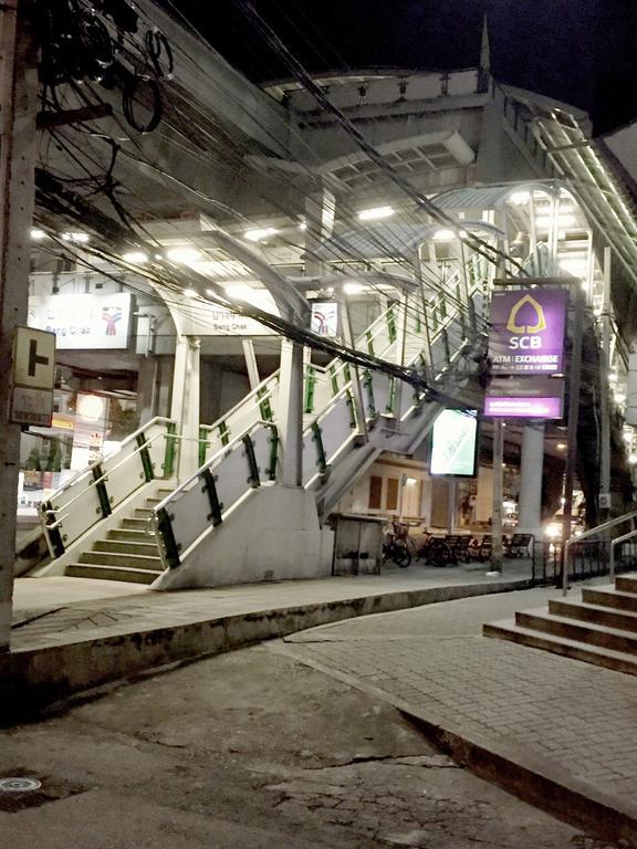 Need Sleep Hostel Bangkok Luaran gambar