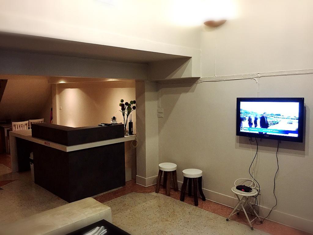 Need Sleep Hostel Bangkok Luaran gambar