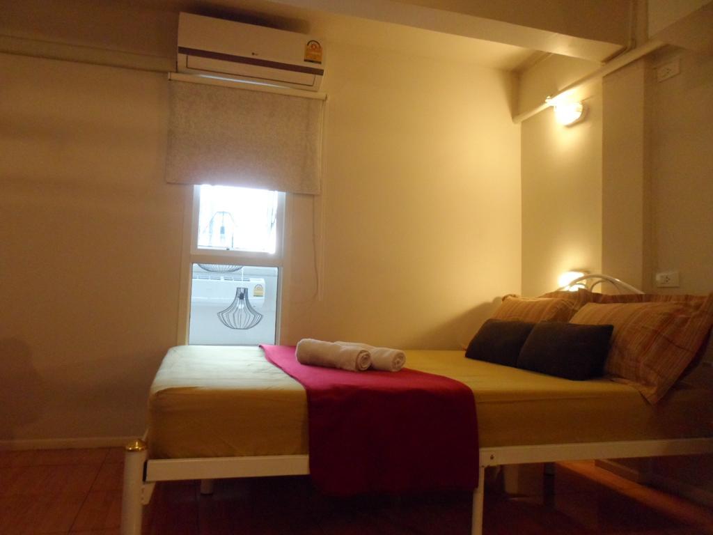 Need Sleep Hostel Bangkok Luaran gambar