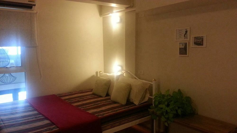 Need Sleep Hostel Bangkok Luaran gambar