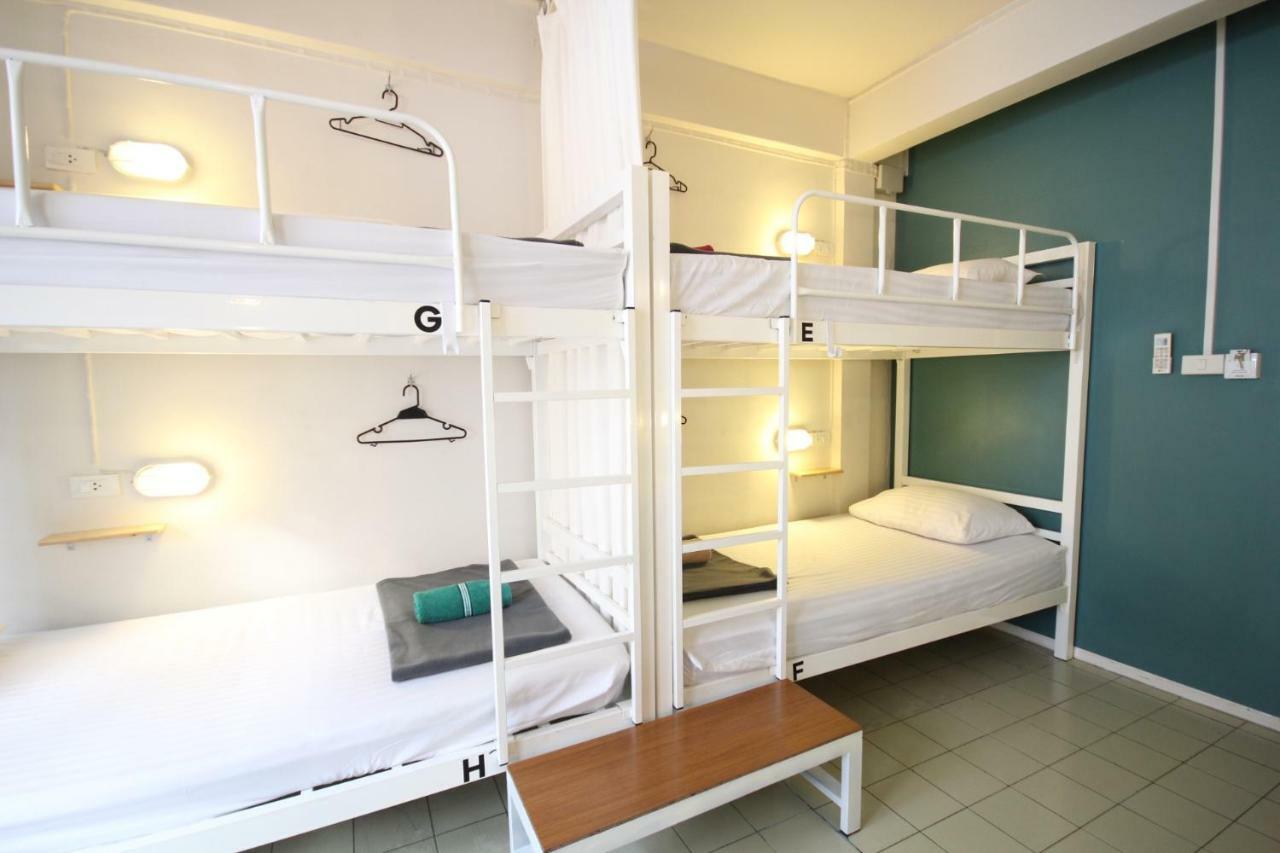 Need Sleep Hostel Bangkok Luaran gambar