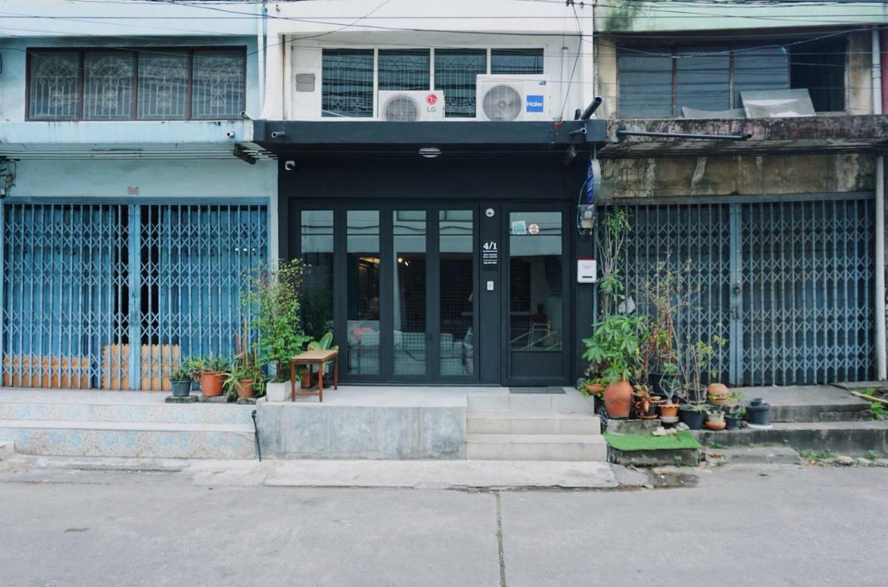 Need Sleep Hostel Bangkok Luaran gambar